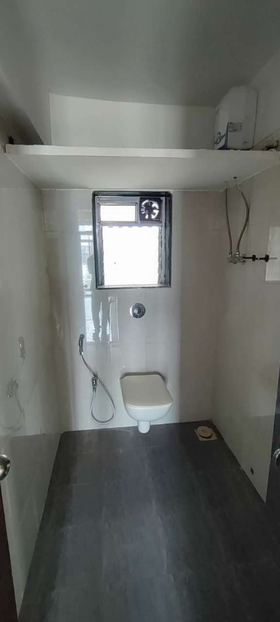 Shreenath Apt 3 BHK (10)