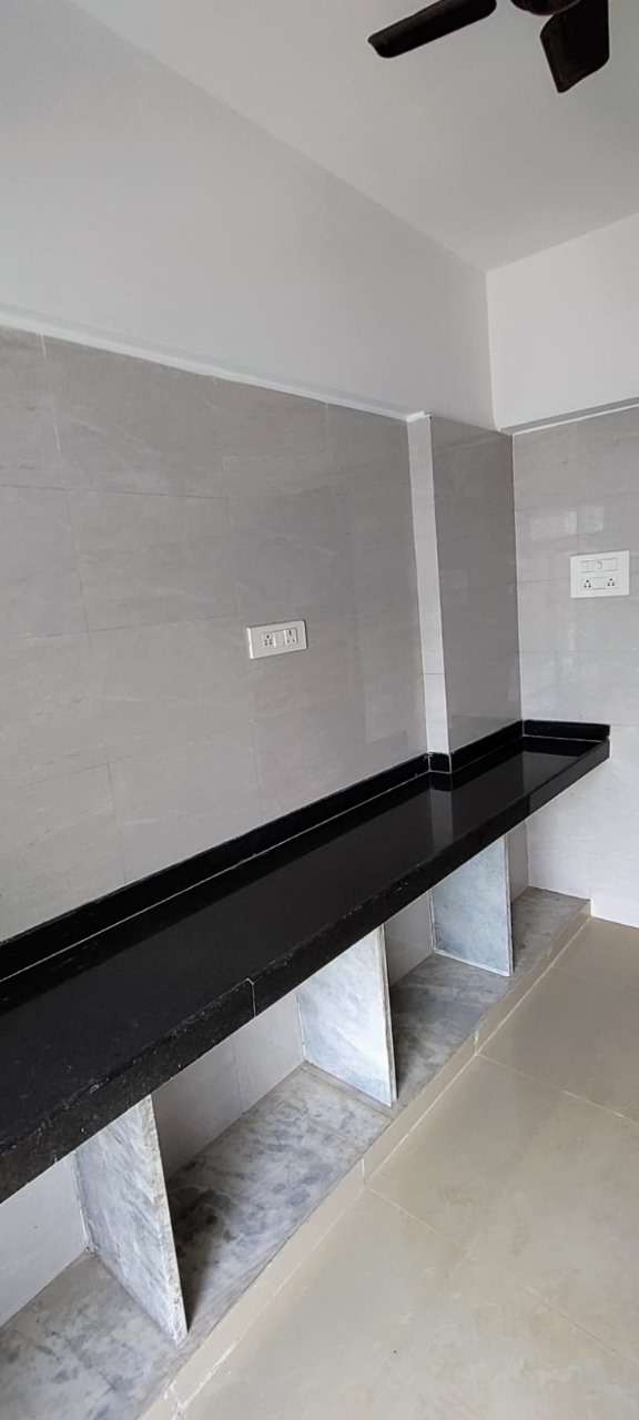 Shreenath Apt 3 BHK (9)