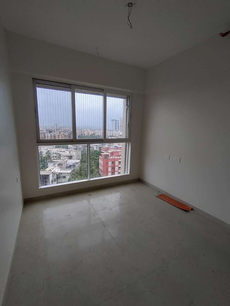 Dosti Oro 67, 2 BHK (2)