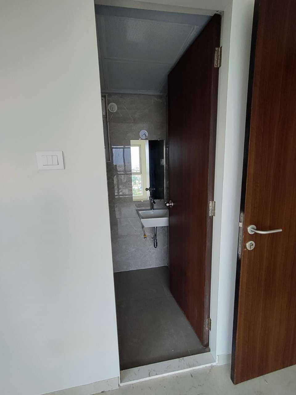 Dosti Oro 67, 2 BHK (3)