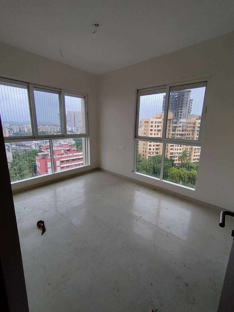 Dosti Oro 67, 2 BHK (4)